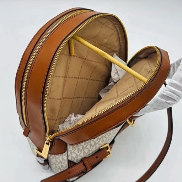 Michael Kors Medium Jaycee Zip Packet Backpack & Trifold Wallet Vanilla/Brown - Picture 14 of 16
